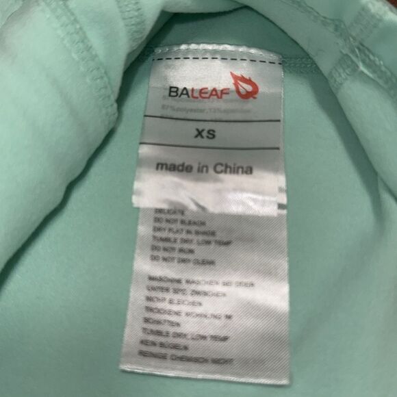 NWT Bayleaf Sports Women’s Cycling Half Zip Jacket in Mint Green. Size XS. - Picture 8 of 10